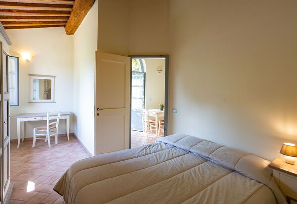 Casa Stella Serena, Podere le Scopaie, Pool: Autumn, Bedroom, Spring, Summer