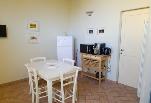 Casa Stella Serena, Podere le Scopaie, Pool: Autumn, Kitchen, Spring, Summer