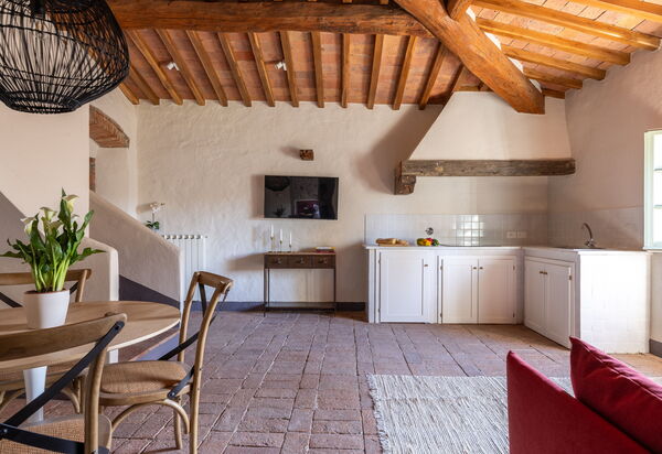 Maison Badia a Passignano: Autumn, Living Room, Spring, Summer