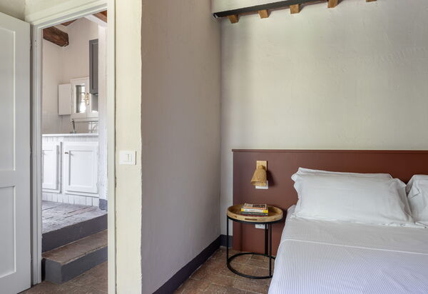 Maison Badia a Passignano: Autumn, Bedroom, Spring, Summer