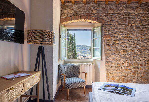 Maison Badia a Passignano: Autumn, Bedroom, Spring, Summer