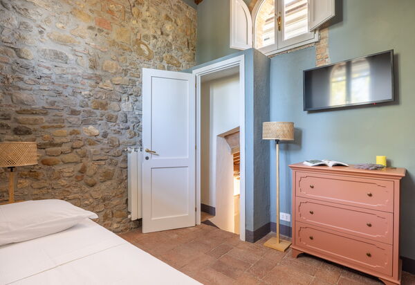 Maison Badia a Passignano: Autumn, Bedroom, Spring, Summer