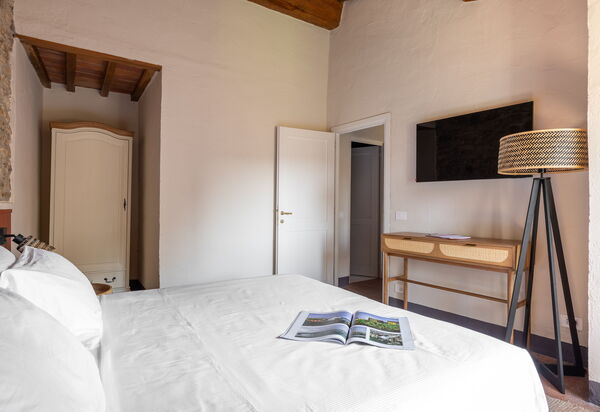 Maison Badia a Passignano: Autumn, Bedroom, Spring, Summer