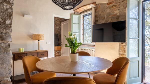 Maison Badia a Passignano: Autumn, Kitchen, Living Room, Spring, Summer