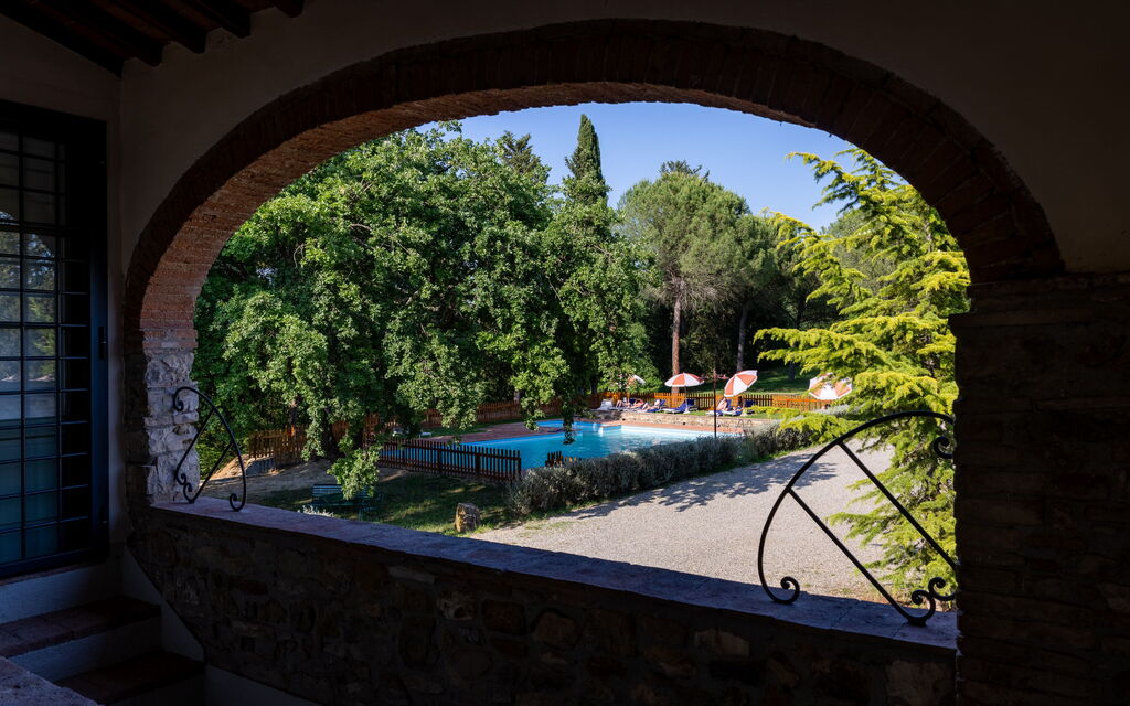 Maison Badia a Passignano: Autumn, Spring, Summer