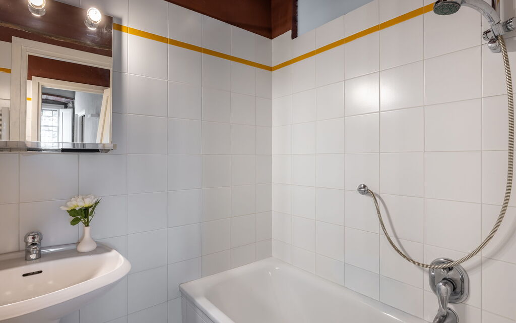 Maison Badia a Passignano - : Autumn, Bathroom, Spring, Summer