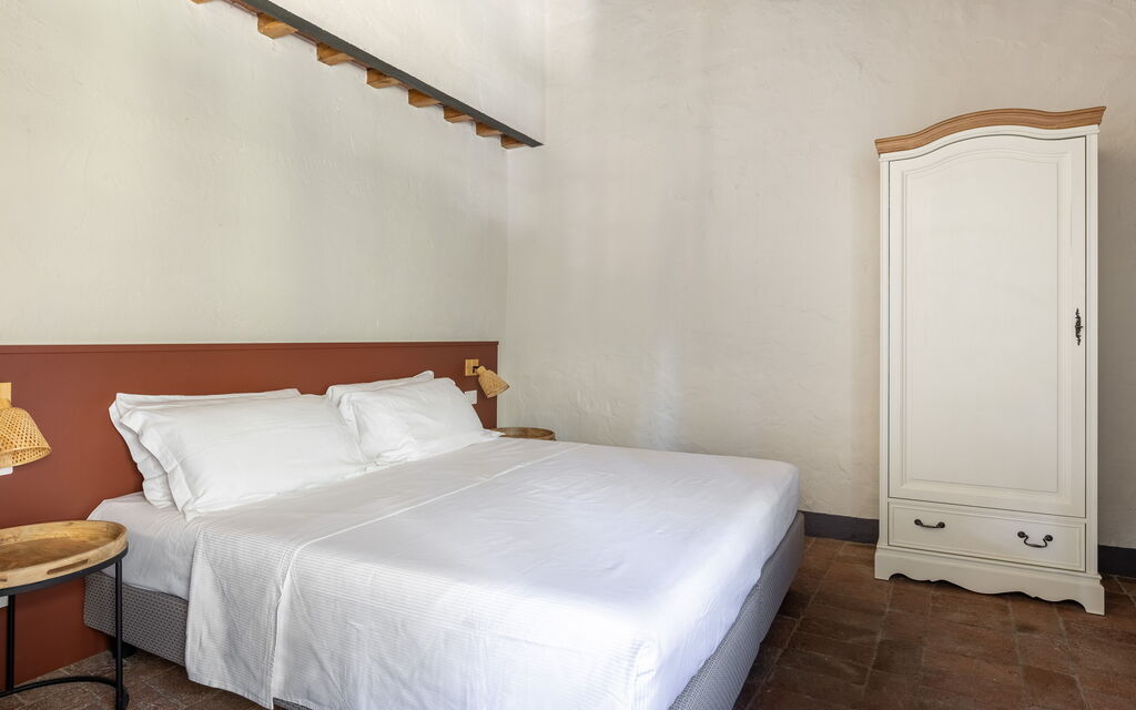 Maison Badia a Passignano - : Autumn, Bedroom, Spring, Summer