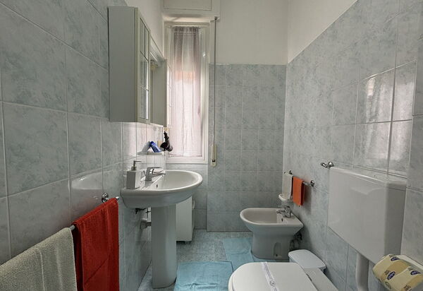 Casa Mimin, Vista Mare, Adults Only, Sanremo: Autunno, Bagno, Estate, Primavera