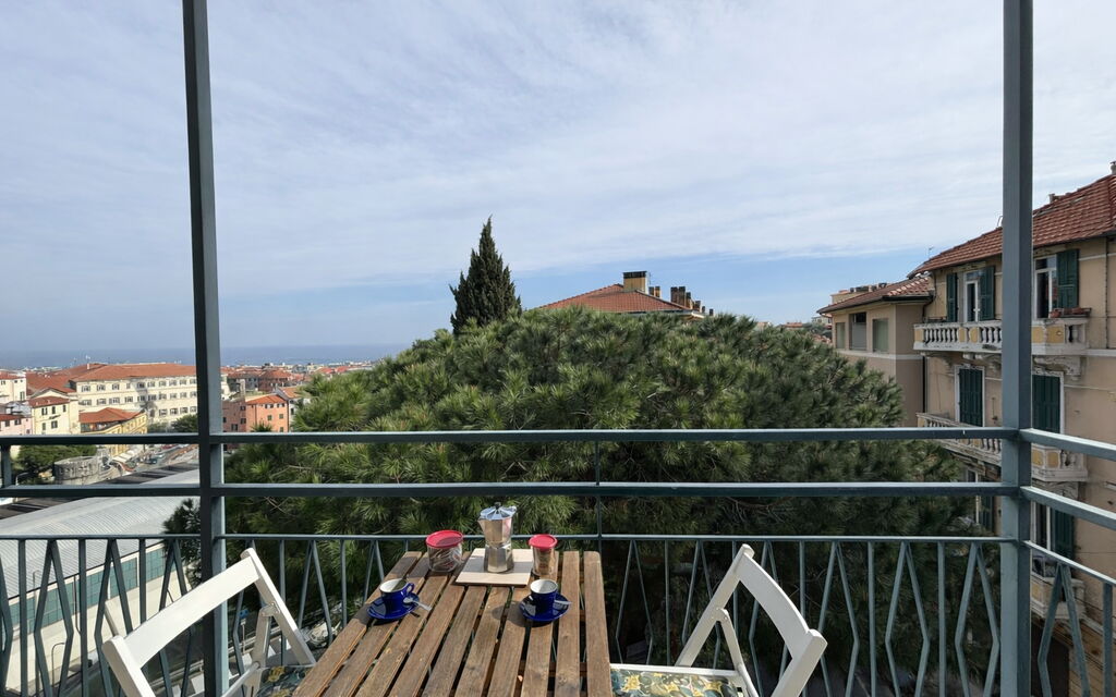Casa Mimin, Vista Mare, Adults Only, Sanremo: Autumn, Balcony / Terrace / Patio, Spring, Summer