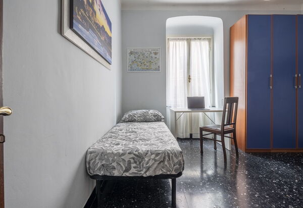 Da Federico, Apartment Genova Brignole: Autunno, Camera da letto, Estate, Primavera