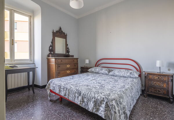 Da Federico, Apartment Genova Brignole: Autunno, Camera da letto, Estate, Primavera