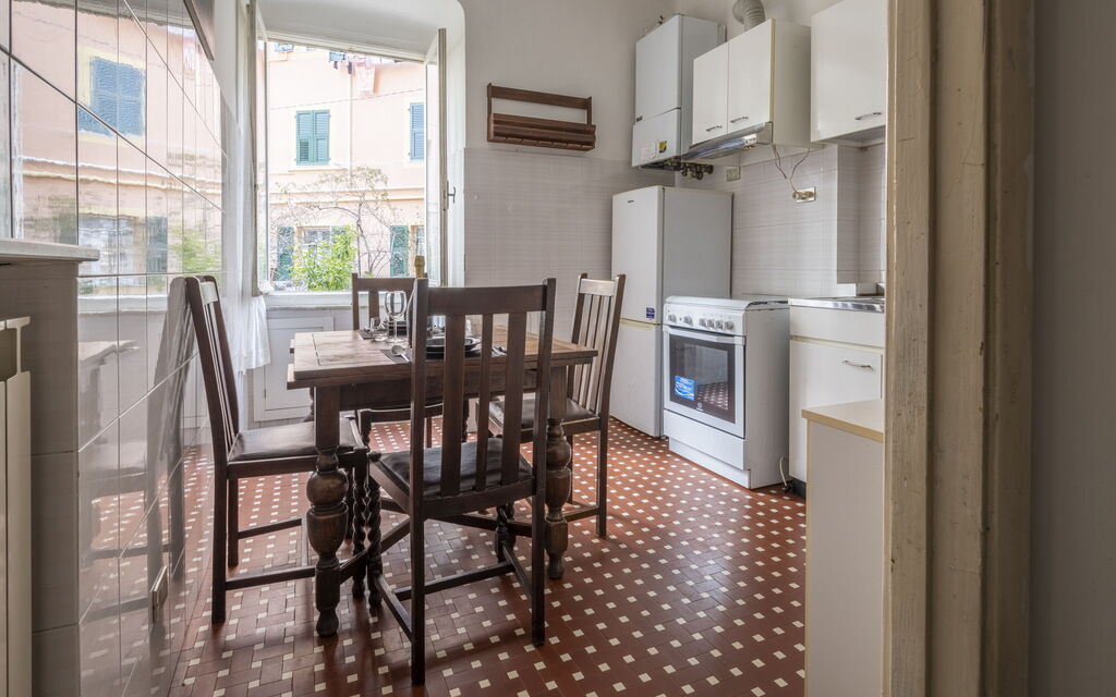 Da Federico, Apartment Genova Brignole: Autumn, Kitchen, Spring, Summer