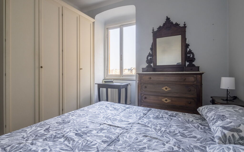 Da Federico, Apartment Genova Brignole: Autumn, Bedroom, Spring, Summer