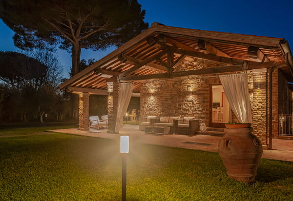 Villa Bolgheri Vermentino Castagneto Carducci: Autunno, Estate, Giardino, Primavera