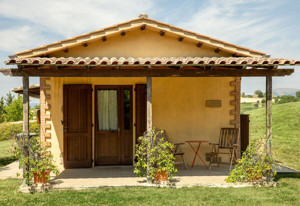 Il Giuncheto, Pool, Amazing View, Umbrian Countryside: Autumn, Main Entrance, Spring, Summer