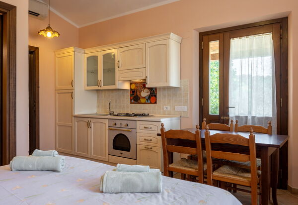 Il Giuncheto, Pool, Amazing View, Umbrian Countryside: Autumn, Kitchen, Spring, Summer