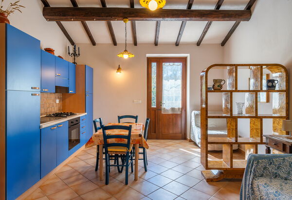 Il Giuncheto, Pool, Amazing View, Umbrian Countryside: Autumn, Dining Room, Kitchen, Spring, Summer