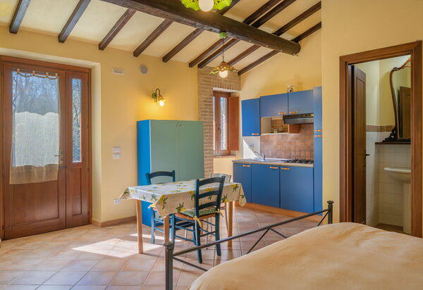 Il Giuncheto, Pool, Amazing View, Umbrian Countryside: Autumn, Kitchen, Spring, Summer