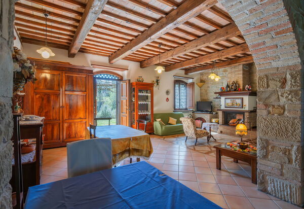 Il Giuncheto, Pool, Amazing View, Umbrian Countryside: Autumn, Dining Room, Kitchen, Spring, Summer