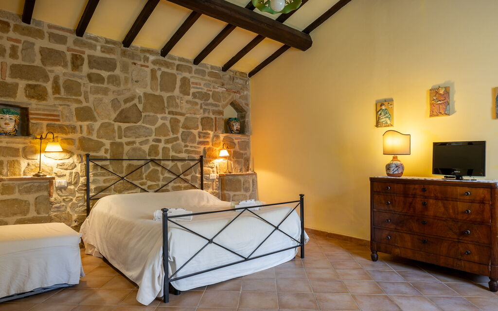 Il Giuncheto Apartments, Pool, Umbrian Countryside - : Autunno, Camera da letto, Cucina, Estate, Primavera
