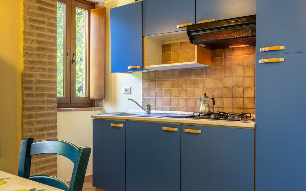 Il Giuncheto Apartments, Pool, Umbrian Countryside - : Autunno, Camera da letto, Cucina, Estate, Primavera