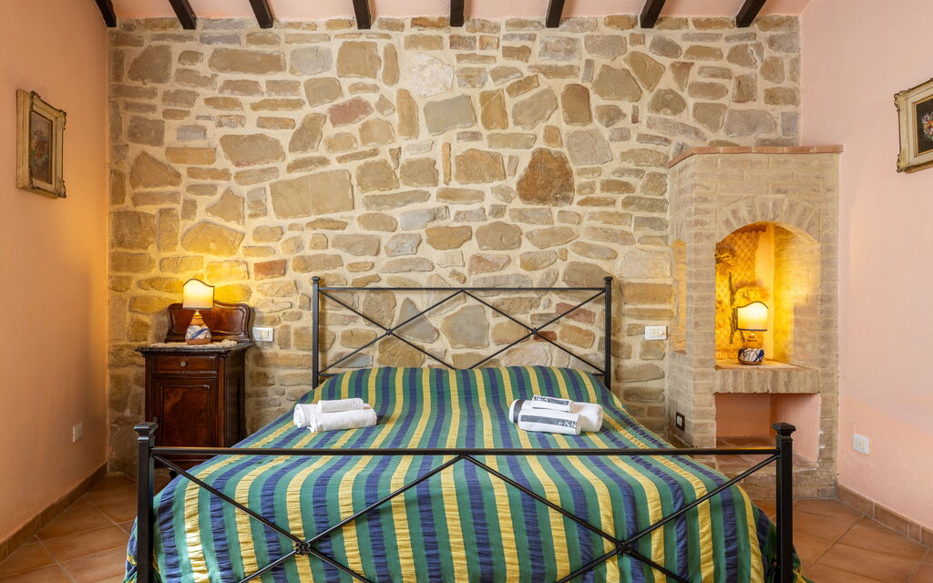 Il Giuncheto Apartments, Pool, Umbrian Countryside - : Autunno, Camera da letto, Cucina, Estate, Primavera