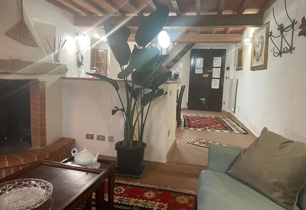 Borgo Antico, Pool, Barberino del Mugello: Autunno, Estate, Primavera, Soggiorno