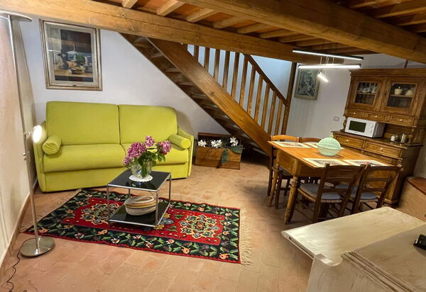 Borgo Antico, Pool, Barberino del Mugello: Autunno, Estate, Primavera, Soggiorno