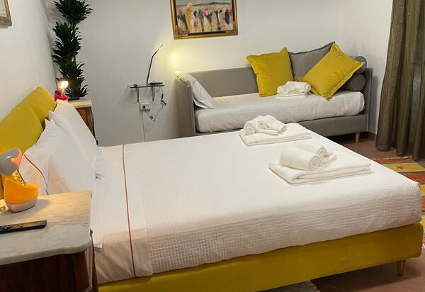 Borgo Antico, Pool, Barberino del Mugello: Autunno, Camera da letto, Estate, Inverno, Primavera