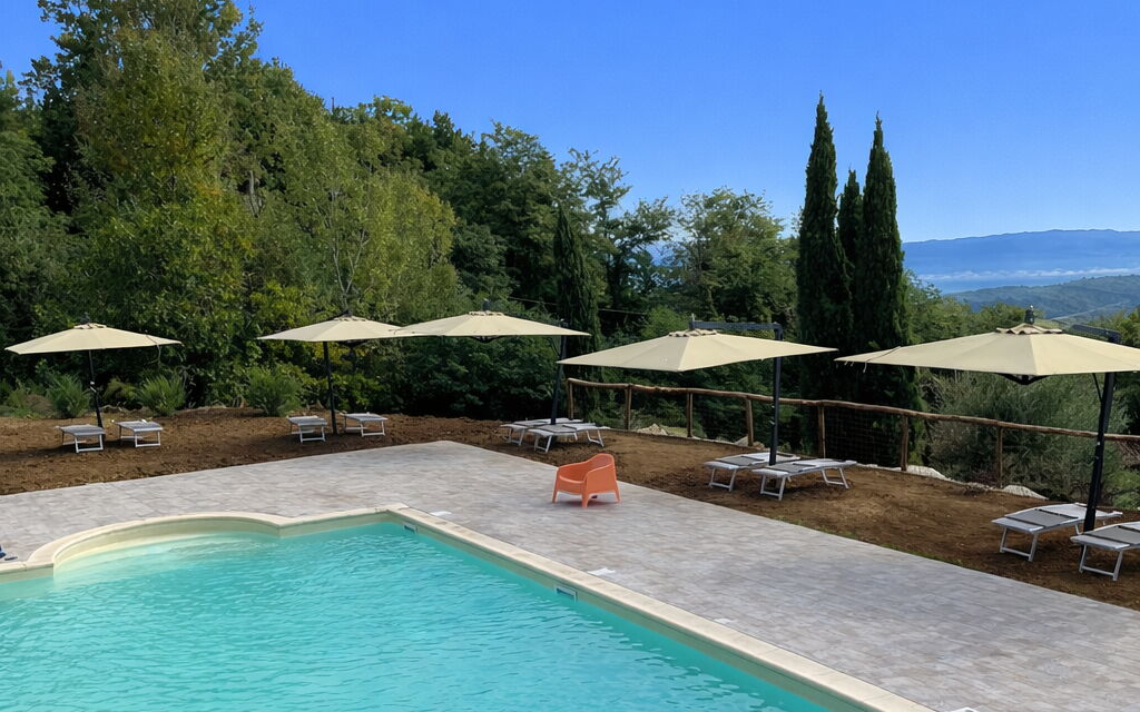 Borgo Antico, Pool, Barberino del Mugello: Autumn, Pool, Spring, Summer