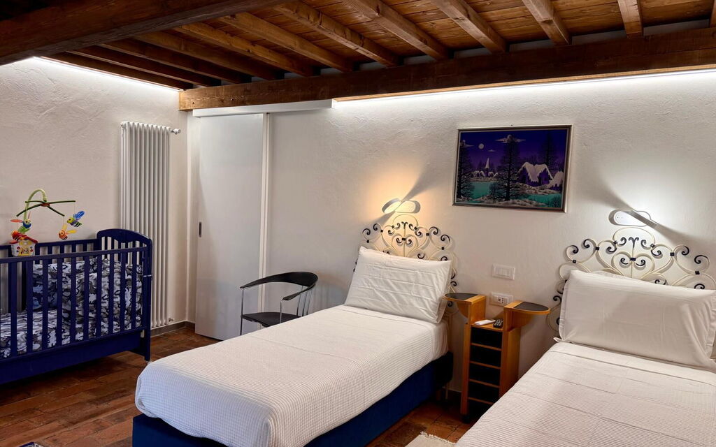 Borgo Antico, Pool, Barberino del Mugello - : Autumn, Bedroom, Spring, Summer