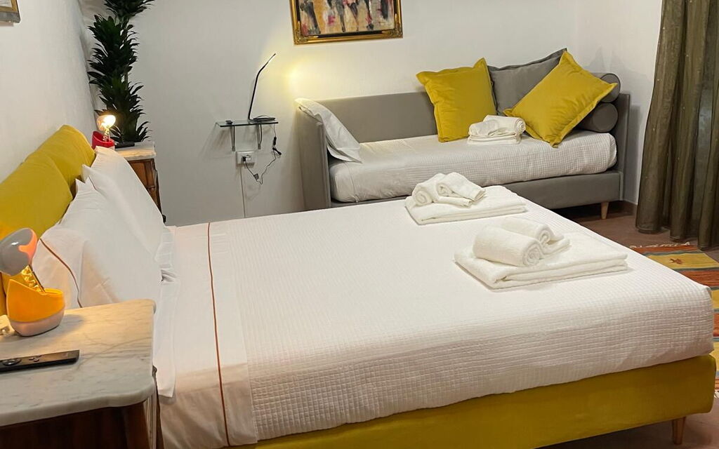 Borgo Antico, Pool, Barberino del Mugello - : Autumn, Bedroom, Spring, Summer, Winter