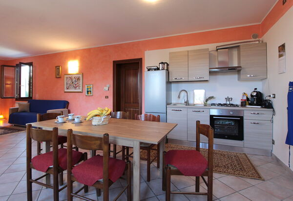 Villa Camerini, Nature, Bikes and Beaches: Autumn, Kitchen, Living Room, Spring, Summer