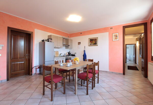 Villa Camerini, Nature, Bikes and Beaches: Autumn, Kitchen, Living Room, Spring, Summer