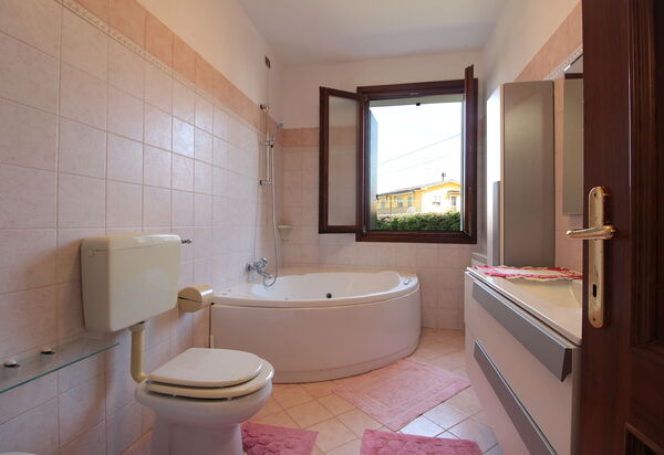 Villa Camerini, Nature, Bikes and Beaches: Autumn, Spring, Summer