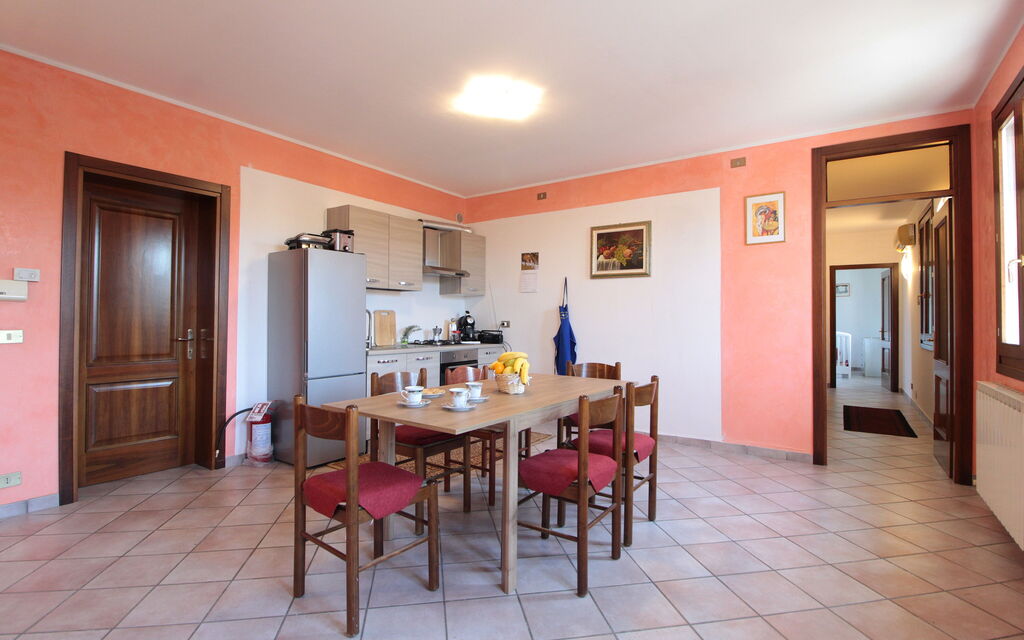 Villa Camerini, Nature, Bikes and Beaches: Autumn, Kitchen, Living Room, Spring, Summer