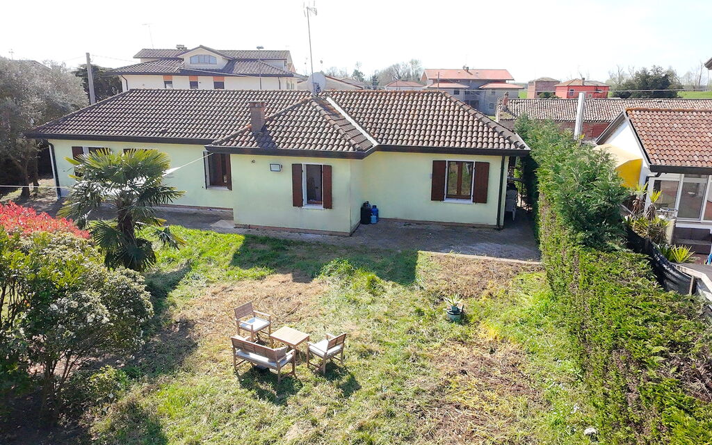 Villa Camerini, Nature, Bikes and Beaches: Autumn, Garden, Spring, Summer