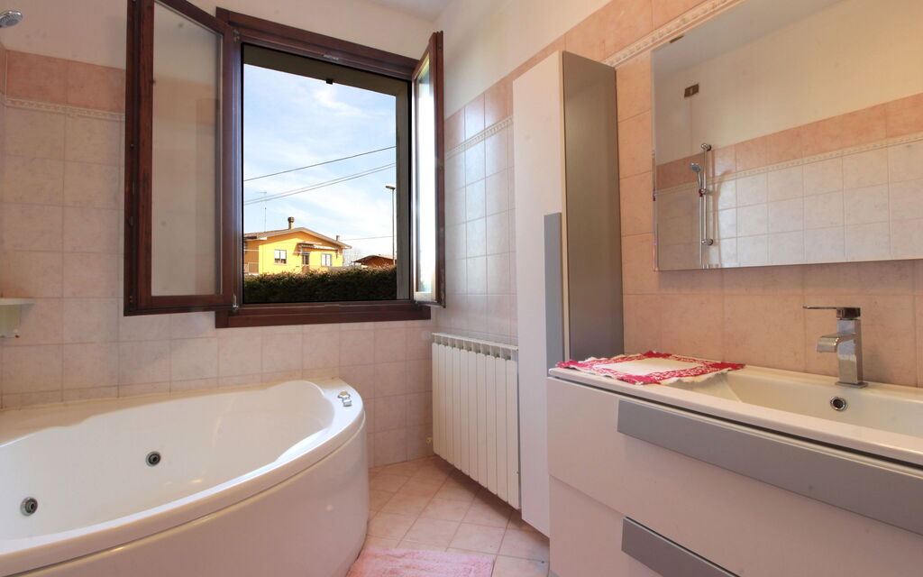 Villa Camerini, Nature, Bikes and Beaches: Autumn, Spring, Summer