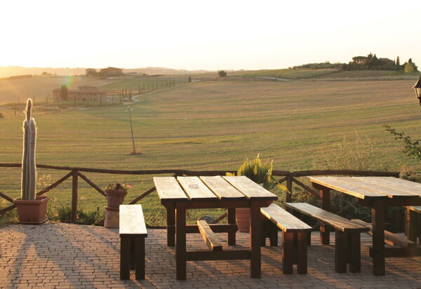 Terre di Giano Private Pool and View, Umbria: Autumn, Garden, Spring, Summer
