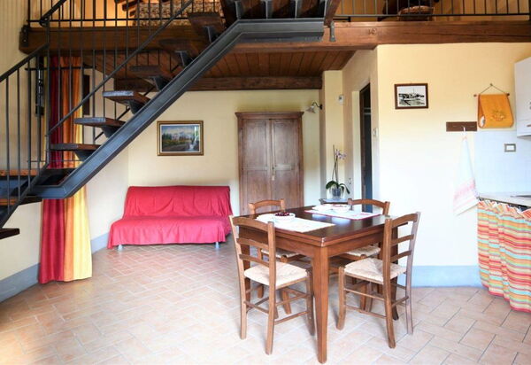 Terre di Giano Private Pool and View, Umbria: Autumn, Dining Room, Kitchen, Living Room, Spring, Summer