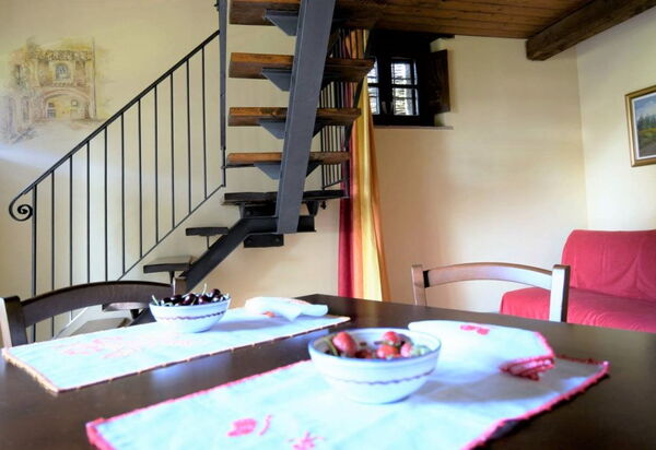 Terre di Giano Private Pool and View, Umbria: Autumn, Dining Room, Kitchen, Living Room, Spring, Summer