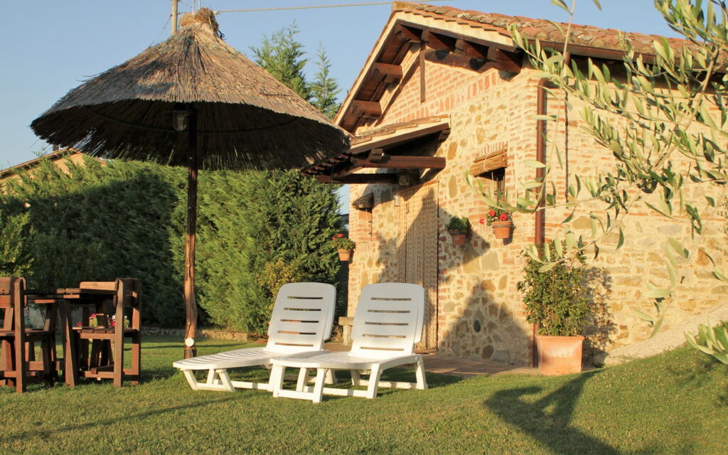 Terre di Giano Private Pool and View, Umbria: Autumn, Garden, Spring, Summer