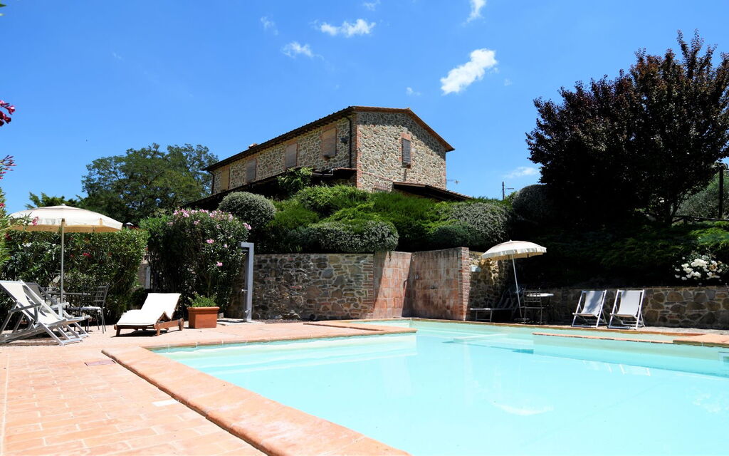 Terre di Giano Private Pool and View, Umbria: Autumn, Pool, Spring, Summer
