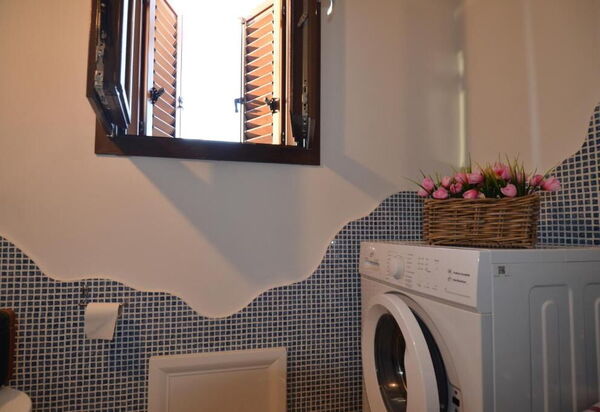 Appartamento Tamara, Budoni: Autunno, Bagno, Estate, Inverno, Primavera