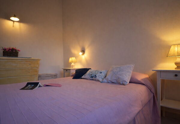 Appartamento Tamara, Budoni: Autunno, Camera da letto, Estate, Primavera