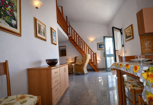 Appartamento Agrustos, Wifi, Ac: Autunno, Estate, Primavera, Soggiorno