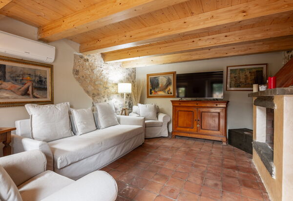Il Casale di San Jacopo con Piscina Privata: Autumn, Living Room, Spring, Summer