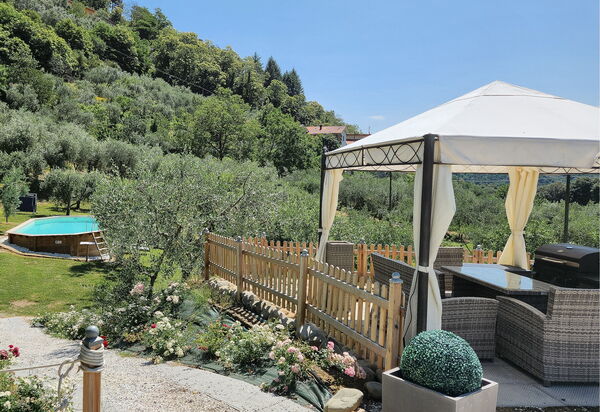 Il Casale di San Jacopo con Piscina Privata: Autumn, Garden, Spring, Summer