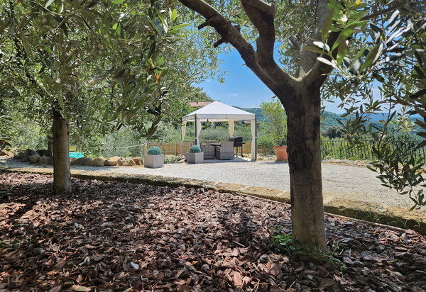 Il Casale di San Jacopo con Piscina Privata: Autumn, Garden, Spring, Summer