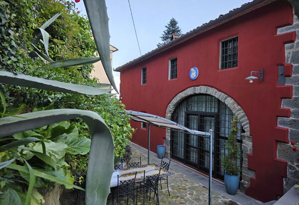 Il Casale di San Jacopo con Piscina Privata: Autumn, Building Exterior, Garden, Outdoor, Spring, Summer